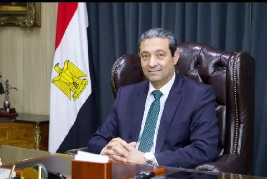 محافظ دمياط يعلن بدء صرف منحة لعدد ١٩٧٨ عامل من العمالة غير المنتظمة بدمياط بتكلفة ٢٩٨٠٥٠٠ جنية طبقًا لقرار وزير العمل