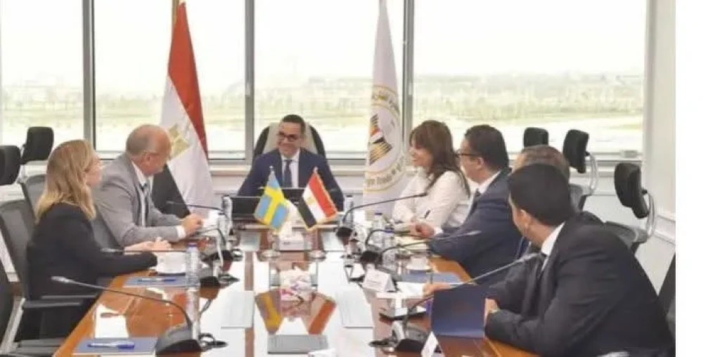 وزير الاستثمار يبحث ترتيبات تنظيم منتدى الأعمال المصري السويدي