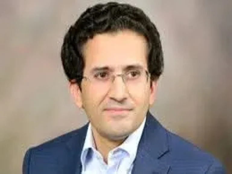 تقرير يسلط الضوء على أهمية استراتيجيات الحد من المخاطر لمكافحة أزمة التدخين في باكستان