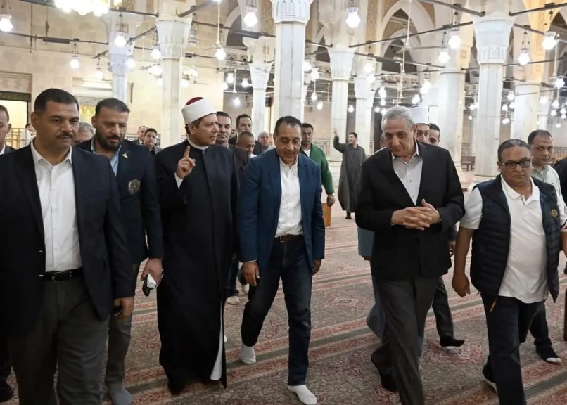 رئيس الوزراء يتفقد أعمال تطوير مسجد ”السيد البدوي” ومحيطه بطنطا