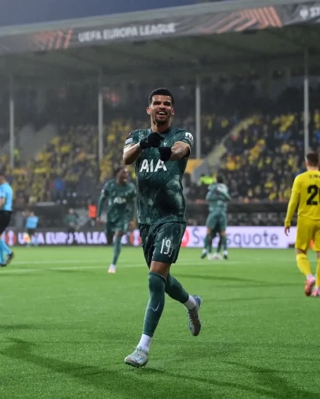 توتنهام يتأهل إلى نهائي الدورى الأوروبي ويفوز على جود غليمت بثنائية بنصف نهائي الدورى الأوروبي