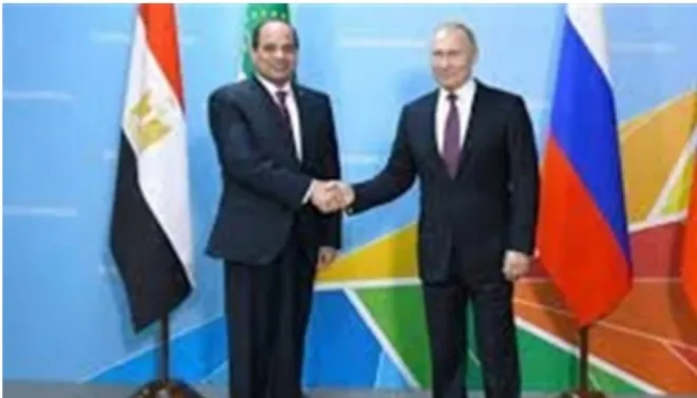 الرئيس الروسي يستقبل الرئيس السيسي في الساحة الحمراء بموسكو