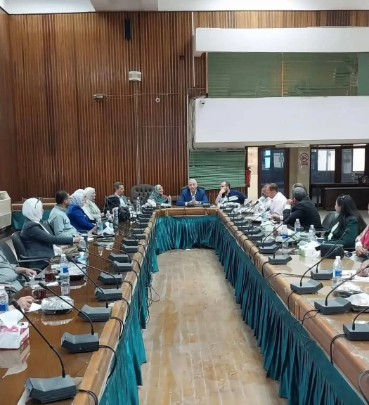 الإسكان: تحسين بيئة الاستثمار وإدارة منظومة المياه في ورشتي عمل بـ15 مايو والصالحية الجديدة