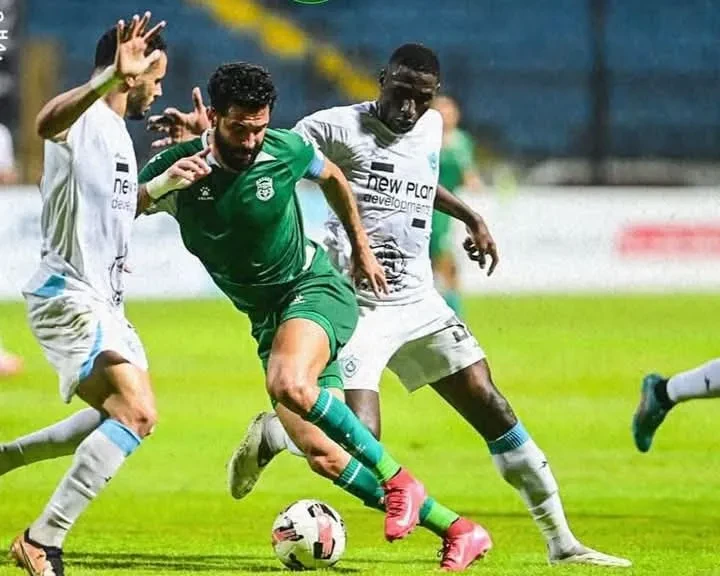 الاتحاد يتعادل سلبياً مع غزل المحلة بدورى نايل