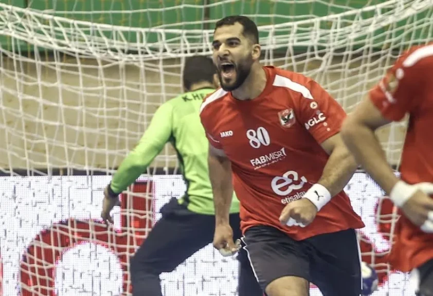 الأهلي يفوز على الزمالك ويتأهل لنهائي السوبر الافريقي لكرة اليد