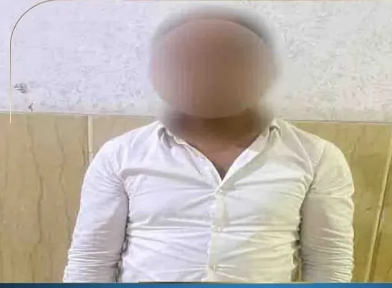 الداخلية : ضبط أحد الأشخاص لقيامه بالنصب  والإستيلاء على مبلغ مالى بالقاهرة