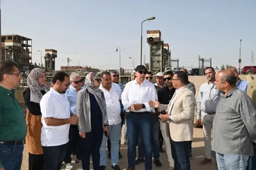 وزير الموارد المائية يتفقد حالة الري وأعمال تطهيرات الترع بمحافظتى القليوبية والشرقية
