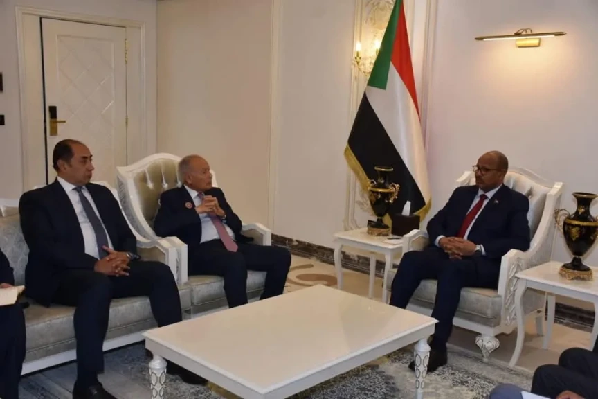 أبو الغيط يلتقي نائب رئيس مجلس السيادة السوداني
