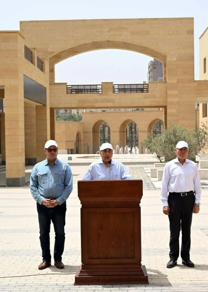 رئيس الوزراء يتفقد سير الأعمال بمشروع حدائق تلال الفسطاط
