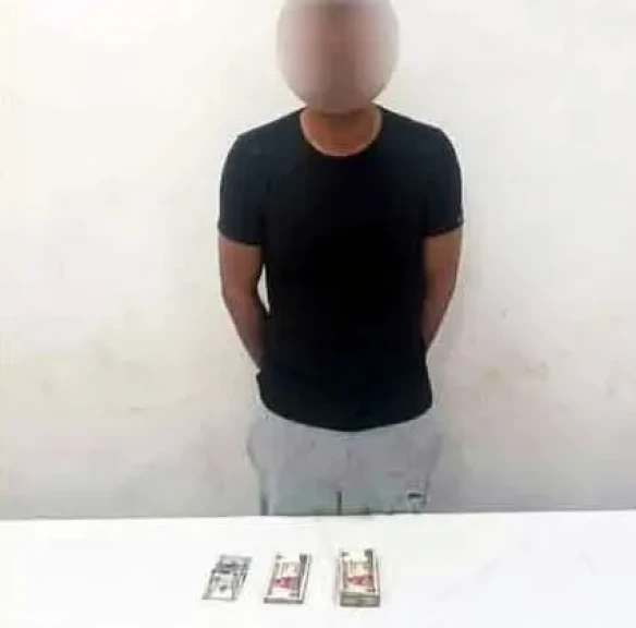 ضبط قائد سيارةبإستيقافه بأحد الأشخاص وسرقة مبلغ مالى منه بالقاهرة