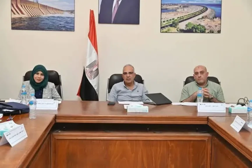 وزير الري يشهد اختبارات برنامج ”القيادات الوسطى الهندسية”