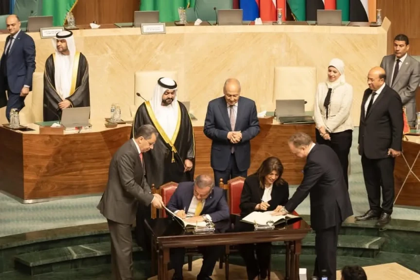 تكريم الرئيس التنفيذي والعضو المنتدب لمصرف «أبو ظبي الإسلامي- مصر ADIB-Egypt» كأحد أبرز قادة الاستدامة المؤثرين في المنطقة العربية