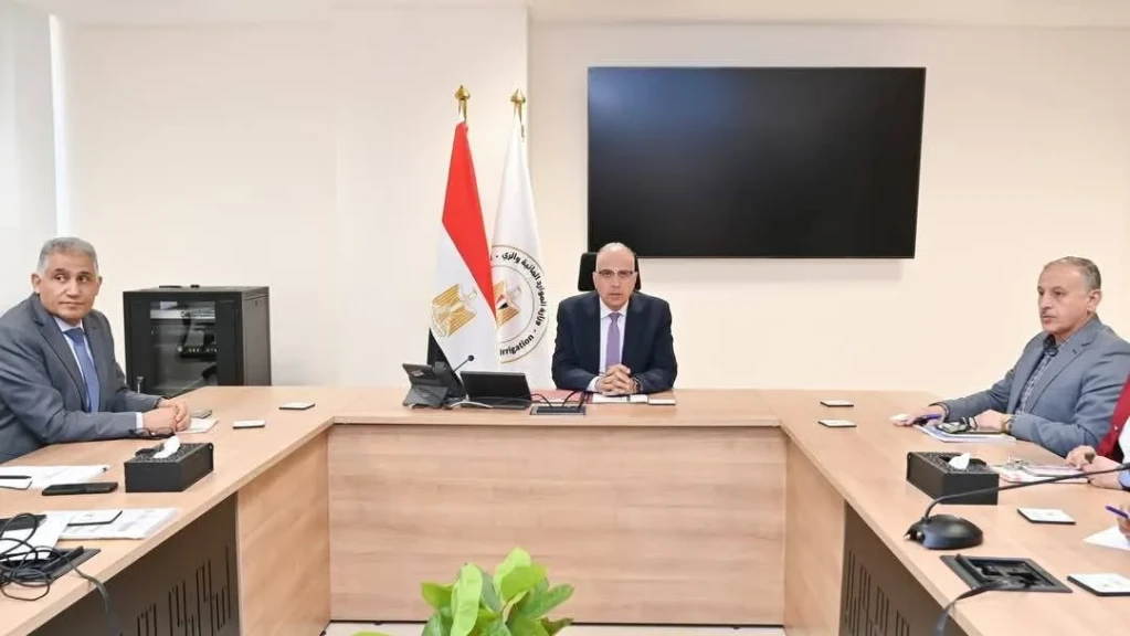 وزير الموارد المائية يتابع حالة الري بمحافظة البحيرة خلال فترة أقصى الإحتياجات