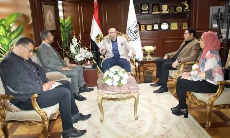 محافظ بني سويف يلتقي وفد المجلس القومي لحقوق الإنسان