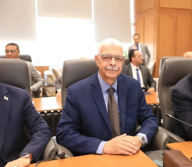 القاصد المكلف بتسيير أعمال جامعة المنوفية الأهلية يشارك فى اجتماع مجلس الجامعات الأهلية
