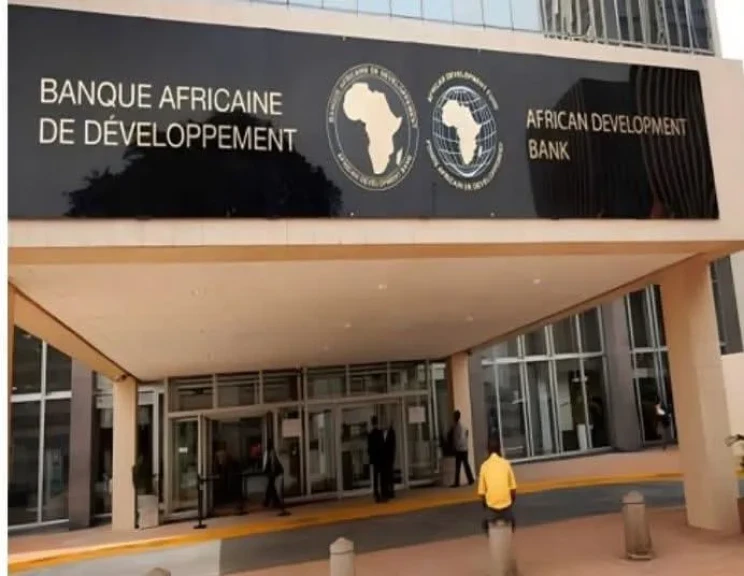 تسارع نمو اقتصاد قارة أفريقيا من 3.3% في 2024 إلى 3.9% هذا العام