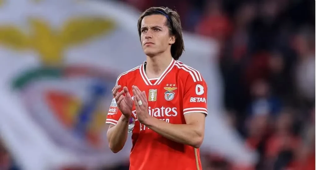 ريال مدريد يبدأ المفاوضات مع بنفيكا للتعاقد مع ألفارو كاريراس