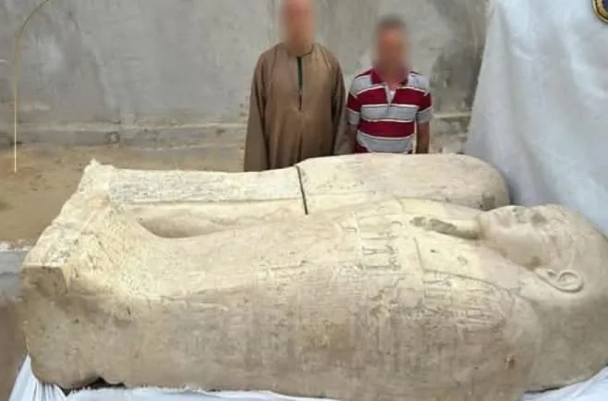 الاجهزة الامنية تتمكن من ضبط عنصر جنائي بحيازته قطع أثرية بقصد الإتجار فيها بسوهاج