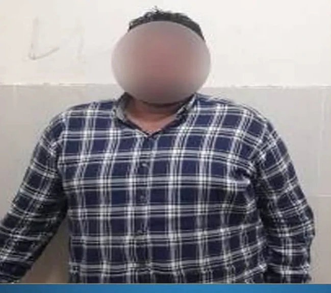 الداخلية: ضبط قيام أحد الأشخاص بالنصب والإحتيال على المواطنين راغبى حجز وحدات سكنية بالمدن الساحلية