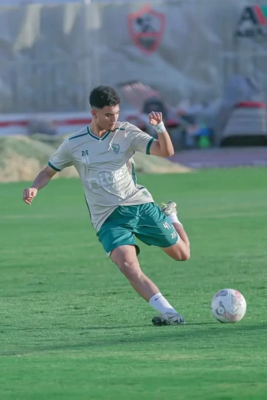 بثنائية الزمالك يقسو على فاركو في بطولة الدوري المصري