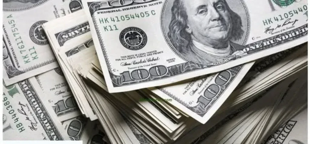 سعر الدولار أمام الجنيه  بمستهل تعاملات اليوم الأحد ١يونيو٢٠٢٥