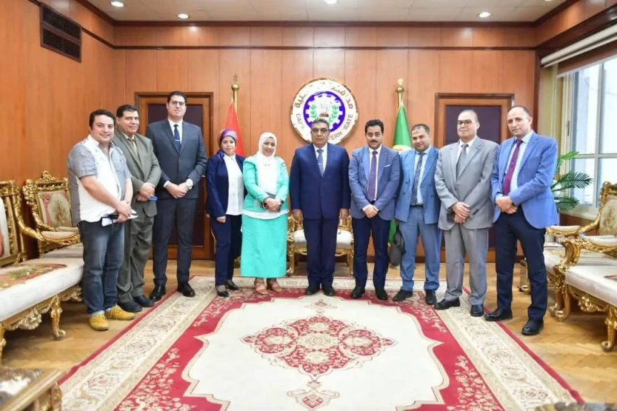 محافظ الدقهلية يستقبل وفد مركز معلومات مجلس الوزراء