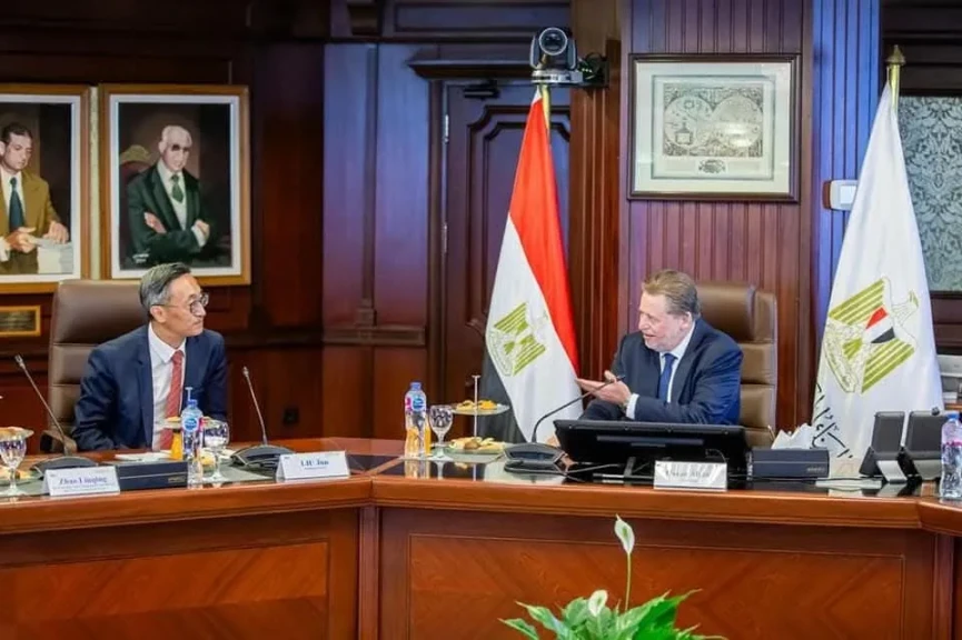 محافظ البنك المركزي المصري يلتقي رئيس البنك الصناعي والتجاري الصيني