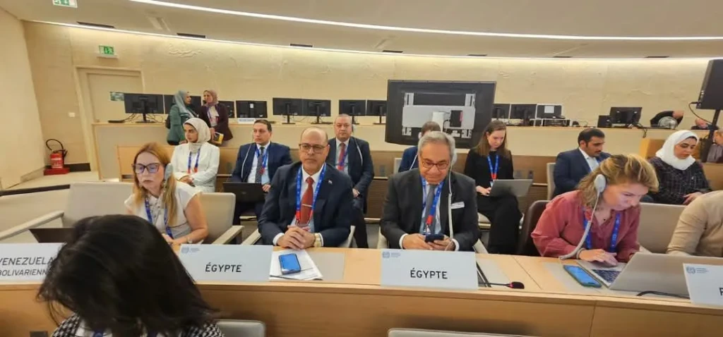 منظمة العمل الدولية تعتمد فلسطين عضو مراقب..ووزير العمل يلقي كلمة مصر