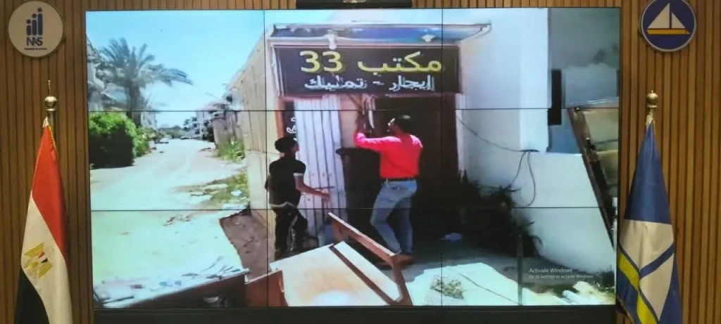 إزالة المخالفات والاشغالات بعدد من شوارع رأس البر