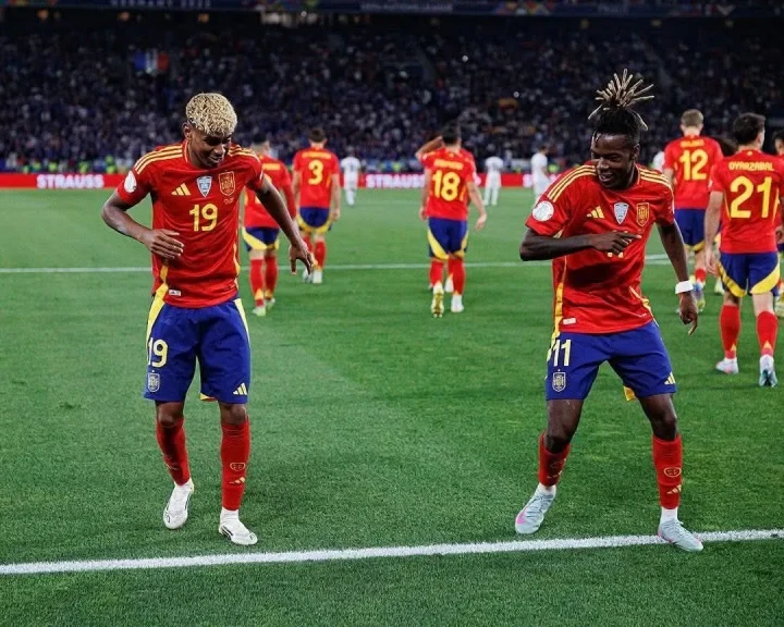 نيكو ويليامز يفضل برشلونة.. وبايرن ميونخ يواصل الضغط والسباق لم يُحسم بعد