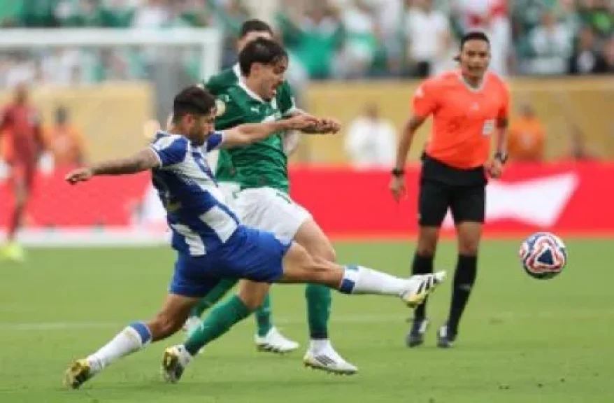 بورتو يتعادل مع بالميراس سلبيًا في كأس العالم للأندية