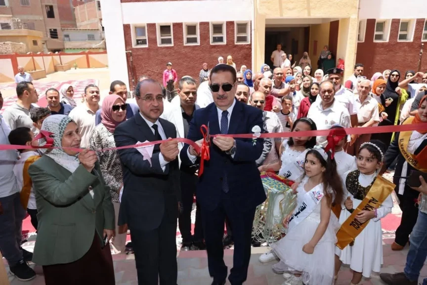محافظ المنوفية يفتتح توسعات مدرسة تتا وغمرين الإعدادية بمنوف