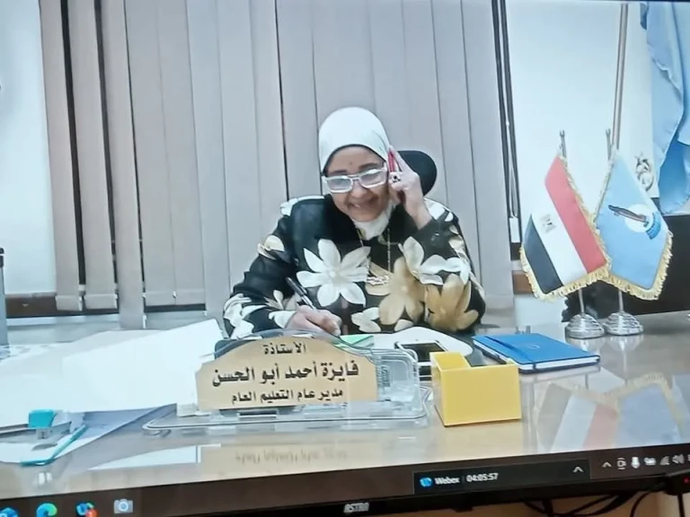 مديرة تعليم البحر الأحمر تطمئن على وصول أسئلة امتحانات الثانوية العامة في موعدها