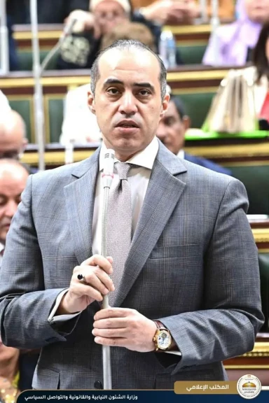 وزير الشئون النيابية يحضر جلسة مجلس النواب بشأن مشروع الموازنة العامة للدولة