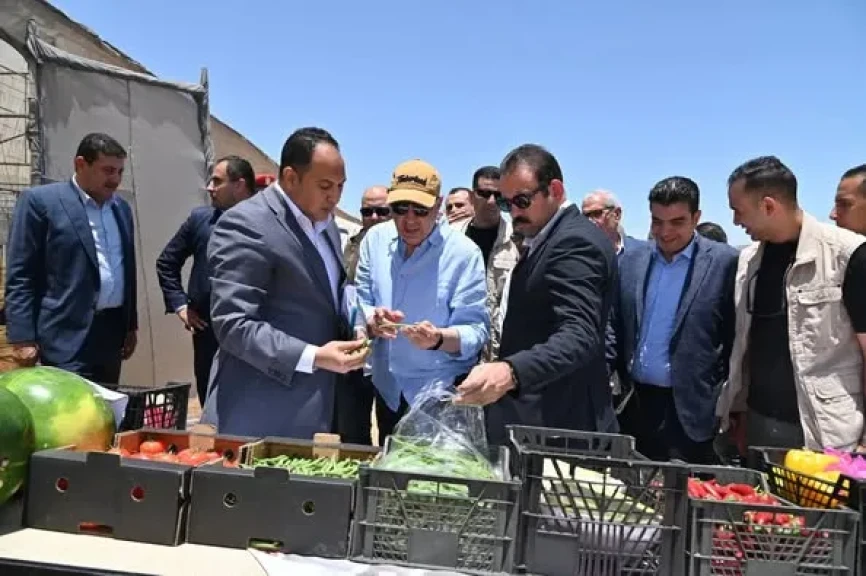 وزير الري يتفقد حالة المنظومة المائية بزمام ترعة السويس