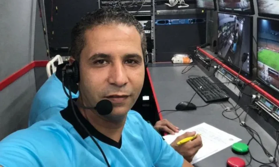 فيفا يختار ”محمود عاشور” حكما للفار في مباراة ”مانشستر سيتي” و”العين” بمونديال الأندية