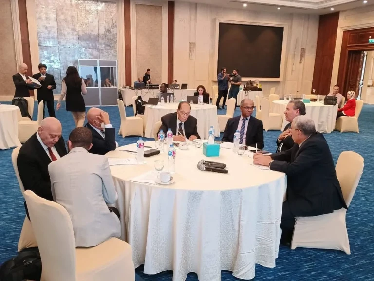 نائب وزير الإسكان يشارك في ورشة عمل بعنوان تعزيز إعادة استخدام المياه بالذكاء الاصطناعي