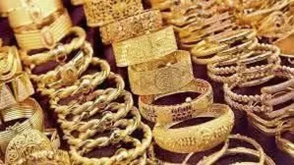 جولد بيليون: الذهب يتراجع سلبي بسبب قوة الدولار الأمريكي
