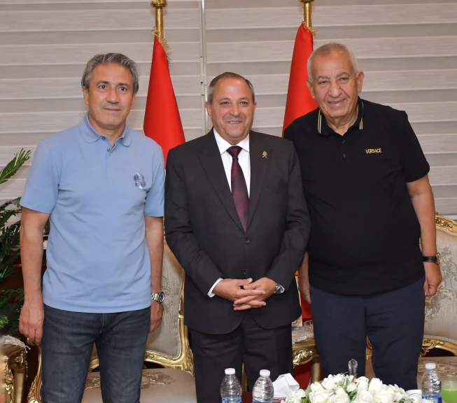 محافظ بورسعيد يستقبل مجلس إدارة النادي المصري برئاسة مستر كامل ابو على