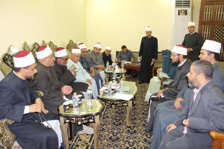 الجامع الأزهر يواصل عقد مقابلات شخصية لشغل عدد من الوظائف بالأروقة