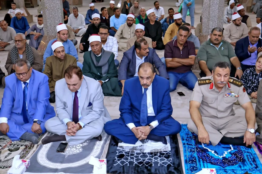 محافظ سوهاج يشهد احتفال الأوقاف بالعام الهجري الجديد بمسجد ” العارف بالله”