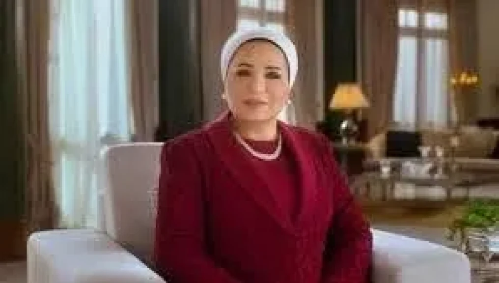 قرينة الرئيس السيسي تهنئ الشعب المصري والأمة الإسلامية بمناسبة حلول رأس السنة الهجرية