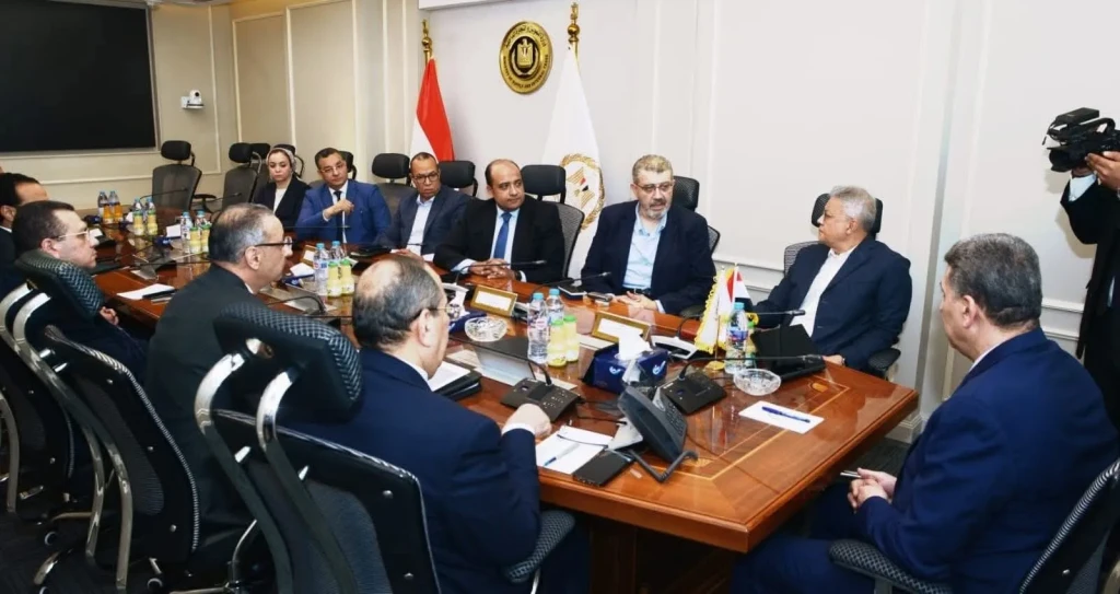تعاون استراتيجي بين «التموين» وشركتي «GRG» و«فيرنبرو» لتحديث المنافذ وتحسين سلاسل الإمداد