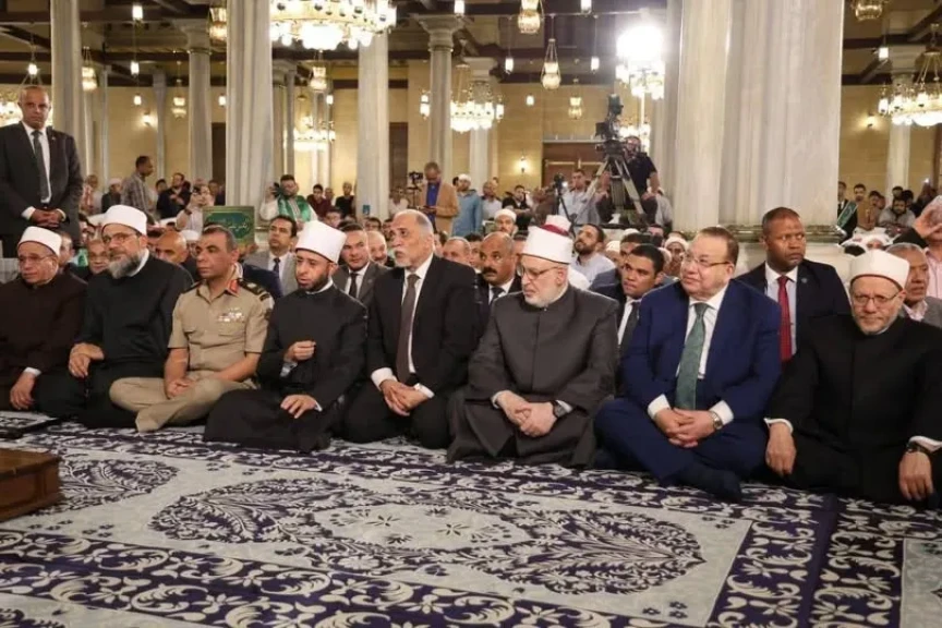 وزير الأوقاف يشهد احتفال الطرق الصوفية بالعام الهجري الجديد بمسجد الإمام الحسين