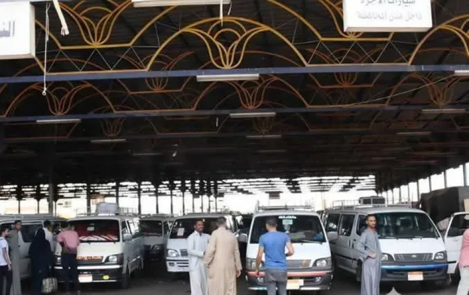 محافظ أسوان يعلن فتح باب الترخيص لعدد 10 سيارات ميكروباص حديثة