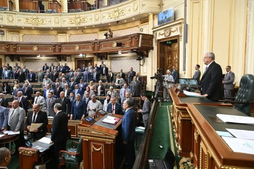 مجلس النواب يقف حدادا على أرواح فتيات ”كفر السنابسة” بالمنوفية