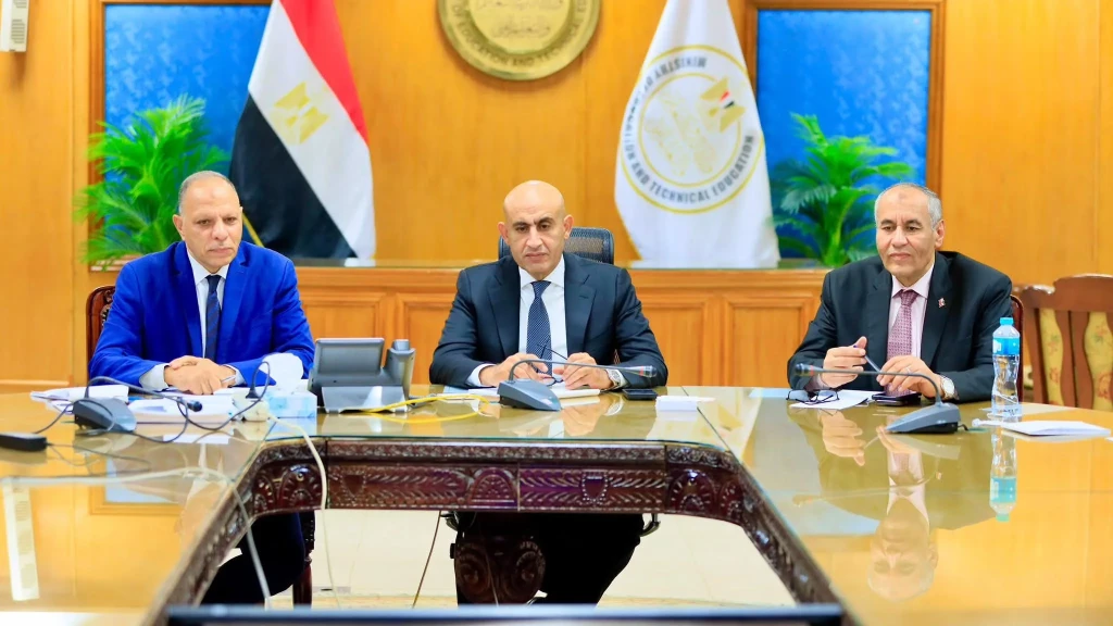وزارة التربية والتعليم تستعرض تقرير غرفة العمليات في سادس أيام امتحانات الثانوية العامة (الدور الأول) للعام الدراسي 2024 / 2025