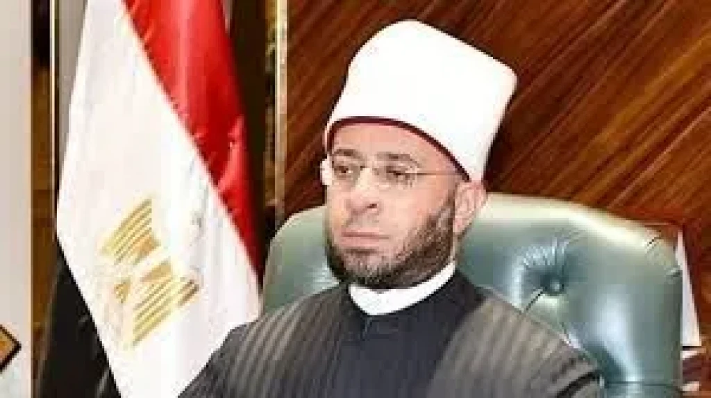 وزير الأوقاف يهنئ الرئيس السيسي بمناسبة ذكرى ثورة ٣٠ يونيو