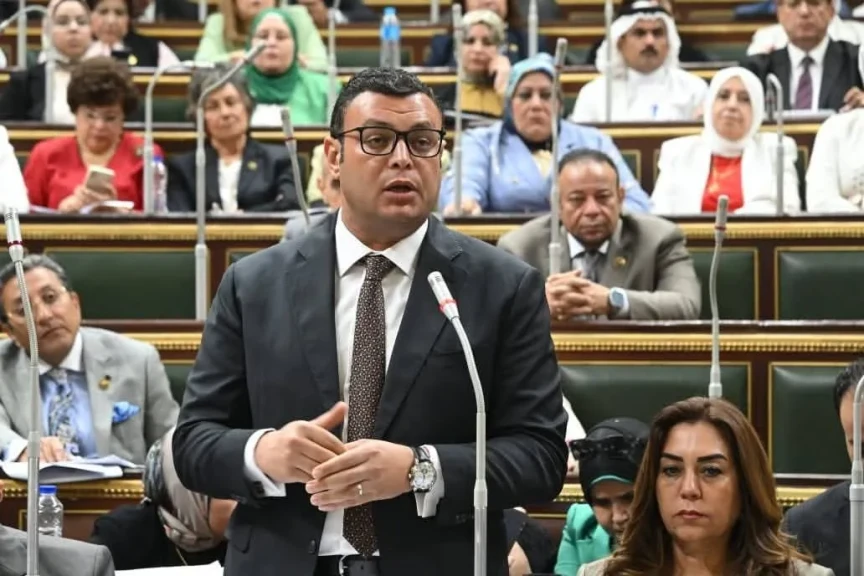 وزير الإسكان يشارك في الجلسة العامة لمجلس النواب