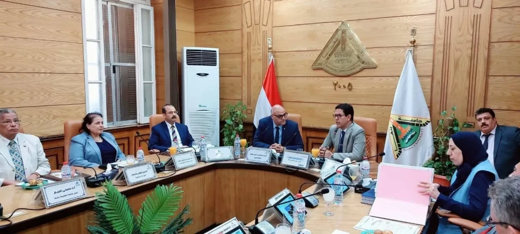 مجلس جامعة بنها يعلن أسماء الفائزين بجوائز الجامعة